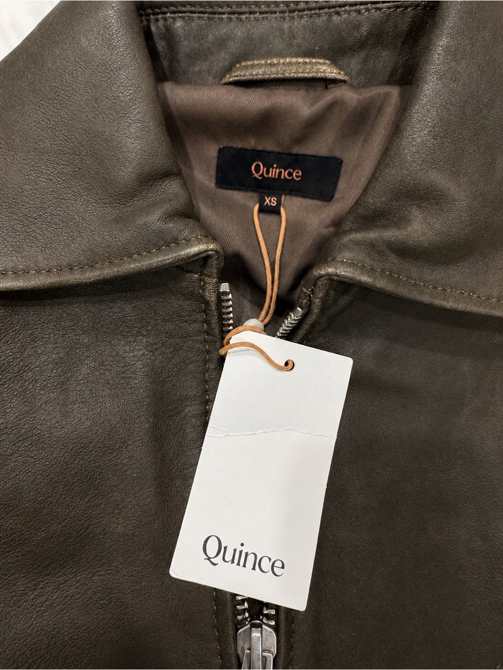 NWT Quince 100% Top Grain Leather Oversized Bomber Jacket Distressed Brown XS - Picture 3 of 4